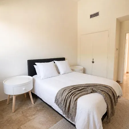 Villa Contemporary With Southern Charm And Pool Sainte-Maxime