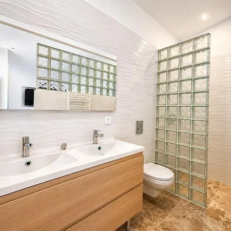 Contemporary With Southern Charm And Pool * Σαιντ-Μαξίμ